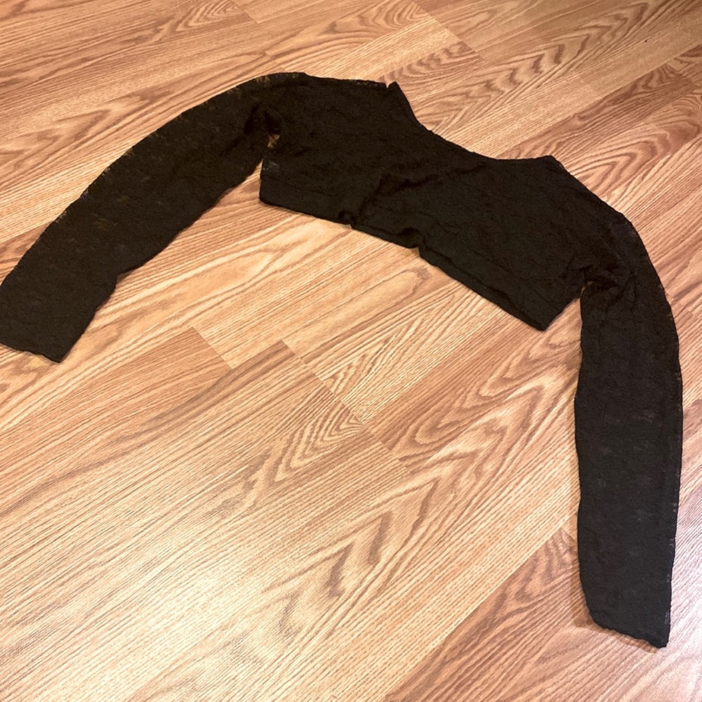 Lace crop top